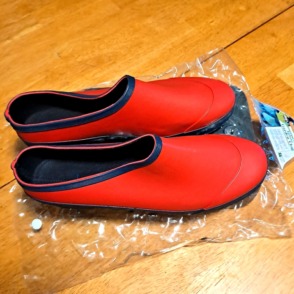 Deluxe Garden Clogs